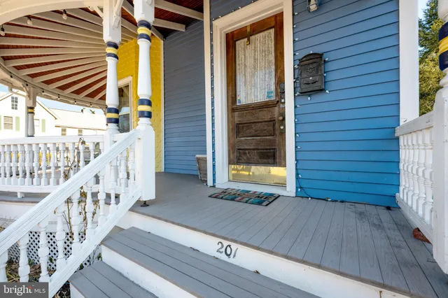 $685,000 | 201 Federal Street, Milton, DE 19968