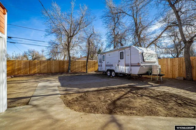 $220,000 | 1001 St John Street, Casper, WY 82601