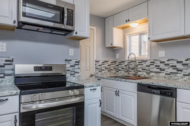 $220,000 | 1001 St John Street, Casper, WY 82601