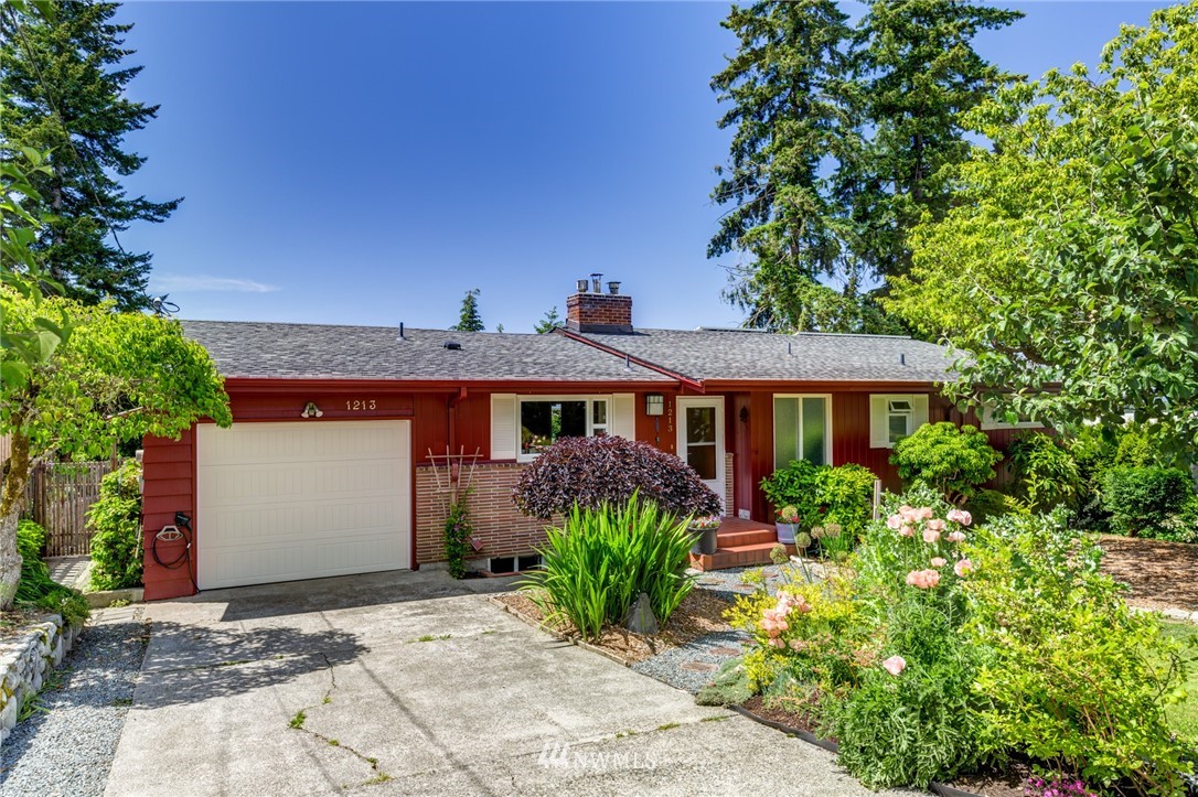 1213 East Racine Street Bellingham, WA 98229 - Photo 2 of 40 Gallery Image 2