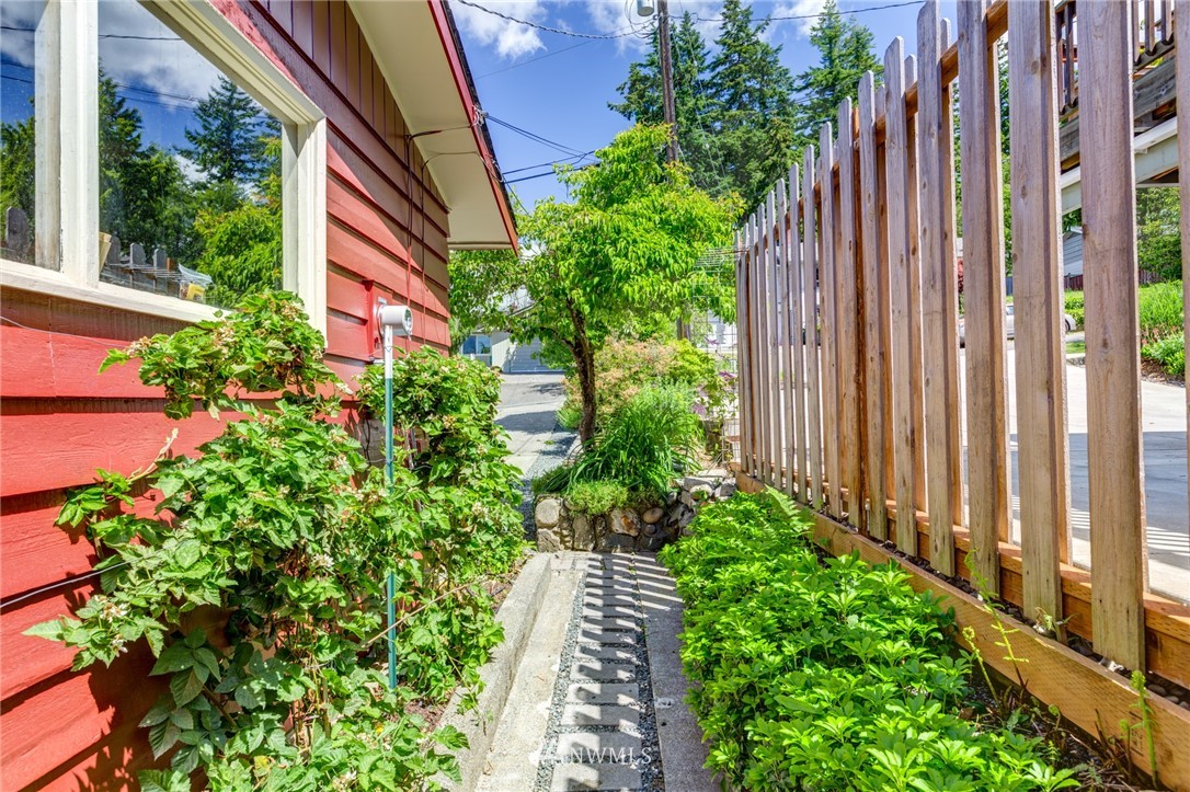 1213 East Racine Street Bellingham, WA 98229 - Photo 38 of 40 Gallery Image 38