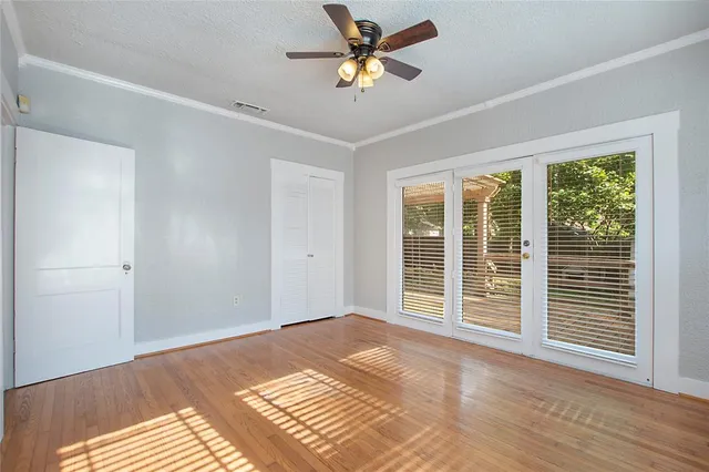 $2,850 | 2222 Harrison Avenue, Fort Worth, TX 76110