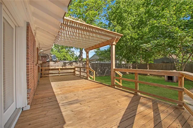 $2,850 | 2222 Harrison Avenue, Fort Worth, TX 76110