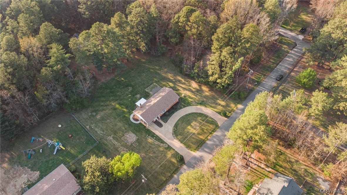 114 Frances Road Ashland, VA 23005 - Photo 11 of 37 Gallery Image 11