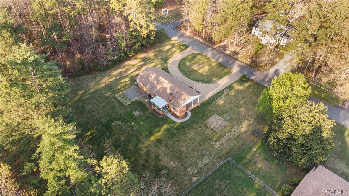 114 Frances Road Ashland, VA 23005 - Photo 13 of 37 Gallery Image 13