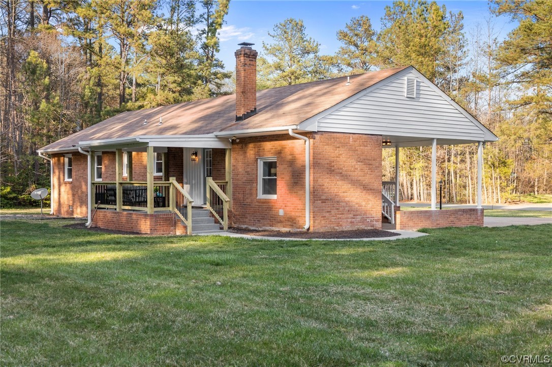 114 Frances Road Ashland, VA 23005 - Photo 6 of 37 Gallery Image 6