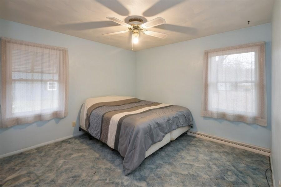 2587 Huntly Road Niles, MI 49120 - Photo 6 of 13 06_2587Huntly_14_MasterBedroom_LowRes