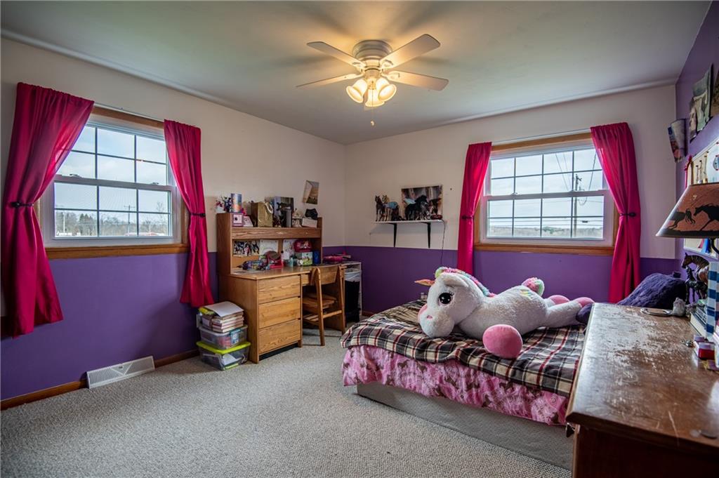 820 South Neshannock Road Hermitage, PA 16148 - Photo 14 of 18 Bedroom #2