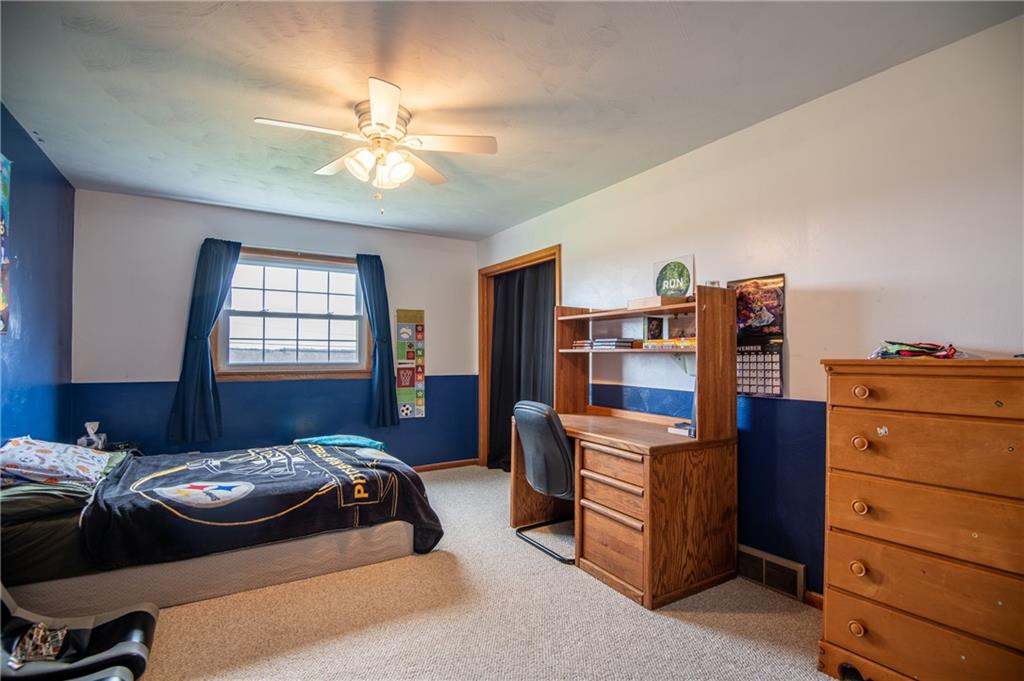 820 South Neshannock Road Hermitage, PA 16148 - Photo 15 of 18 Bedroom #3