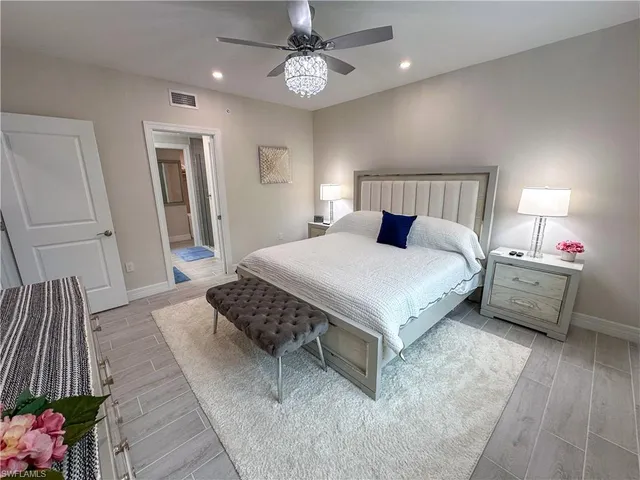 $6,900 | 220 Indies Drive East, Unit 101, Naples, FL 34114