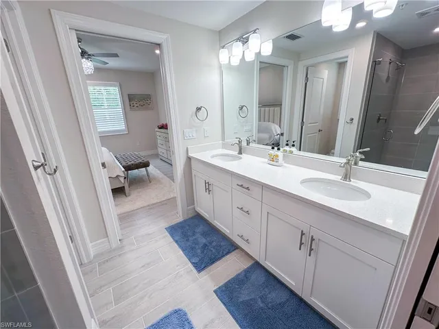 $6,900 | 220 Indies Drive East, Unit 101, Naples, FL 34114