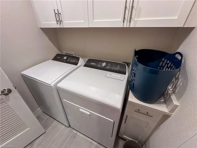 $6,900 | 220 Indies Drive East, Unit 101, Naples, FL 34114