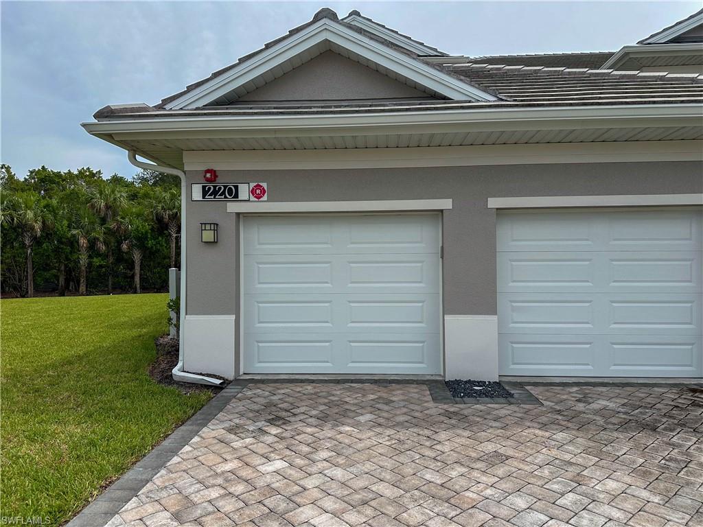 220 Indies Drive East, Unit 101 Naples, FL 34114 - Photo 5 of 45