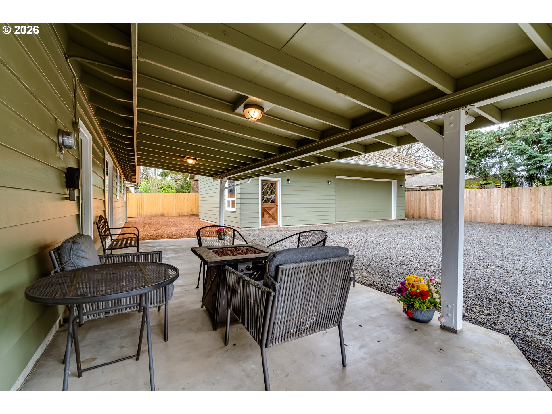 328 Dean Avenue Eugene, OR 97404 - Photo 24 of 25 Patio