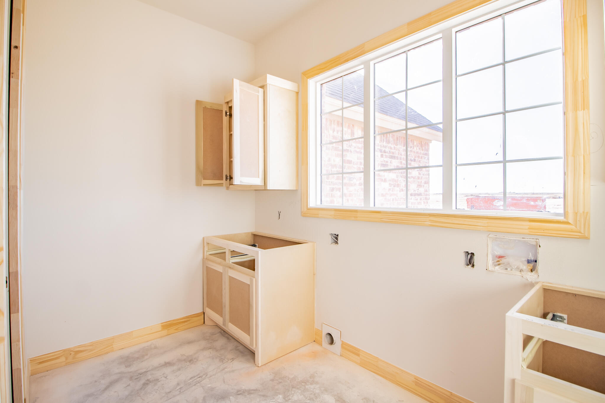 309 Juniper New Home, TX 79381 - Photo 21 of 24 a bathroom with a sink and a bathtub