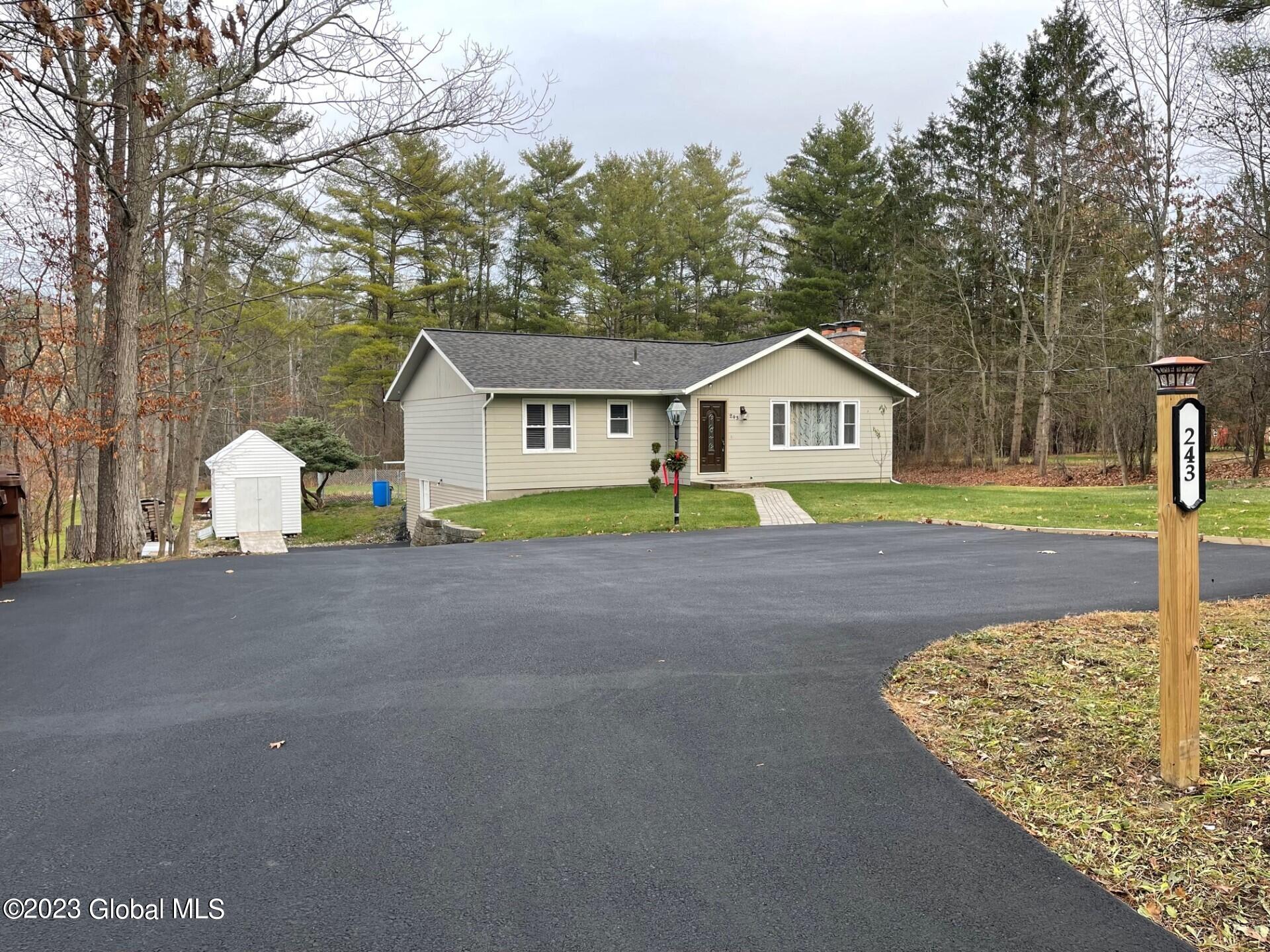 243 Bullock Road New Scotland, NY 12159 - Photo 3 of 26 thumbnail_IMG_5130