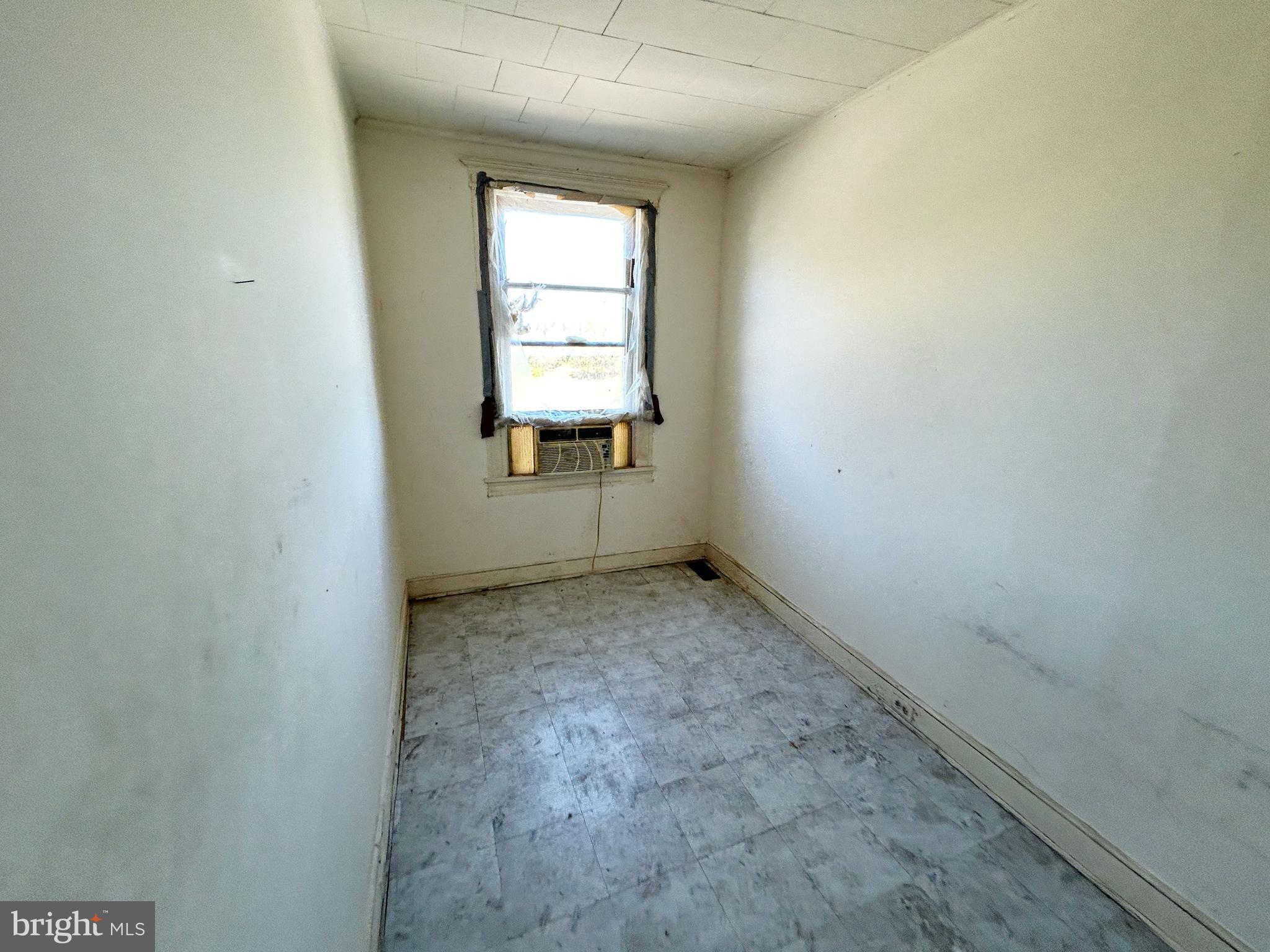 2215 Belair Road Baltimore, MD 21213 - Photo 17 of 18 Bedroom