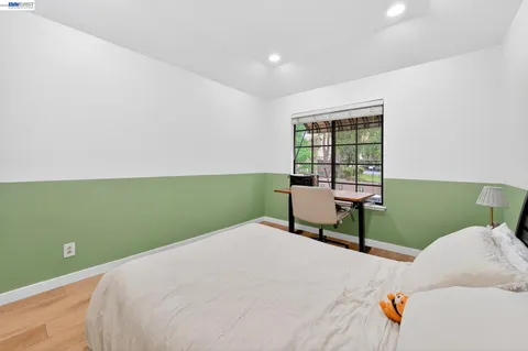 $700,000 | 610 Canyon Woods Court, Unit D, San Ramon, CA 94582