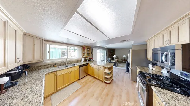 $767,000 | 140 Channing Street, Redlands, CA 92373