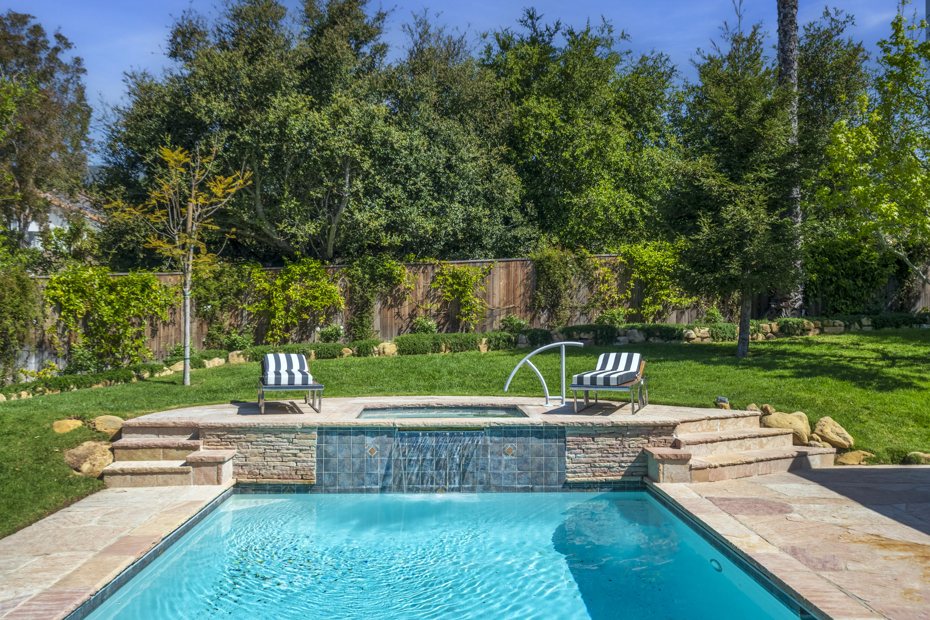 4530 Via Clarice Santa Barbara, CA 93111 - Photo 4 of 28