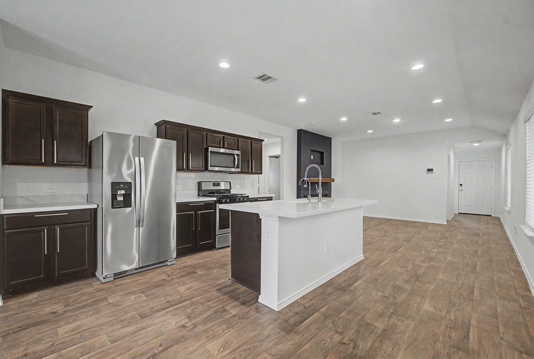 14489 Vly Rdg Drive New Caney, TX 77357 - Photo 11 of 27