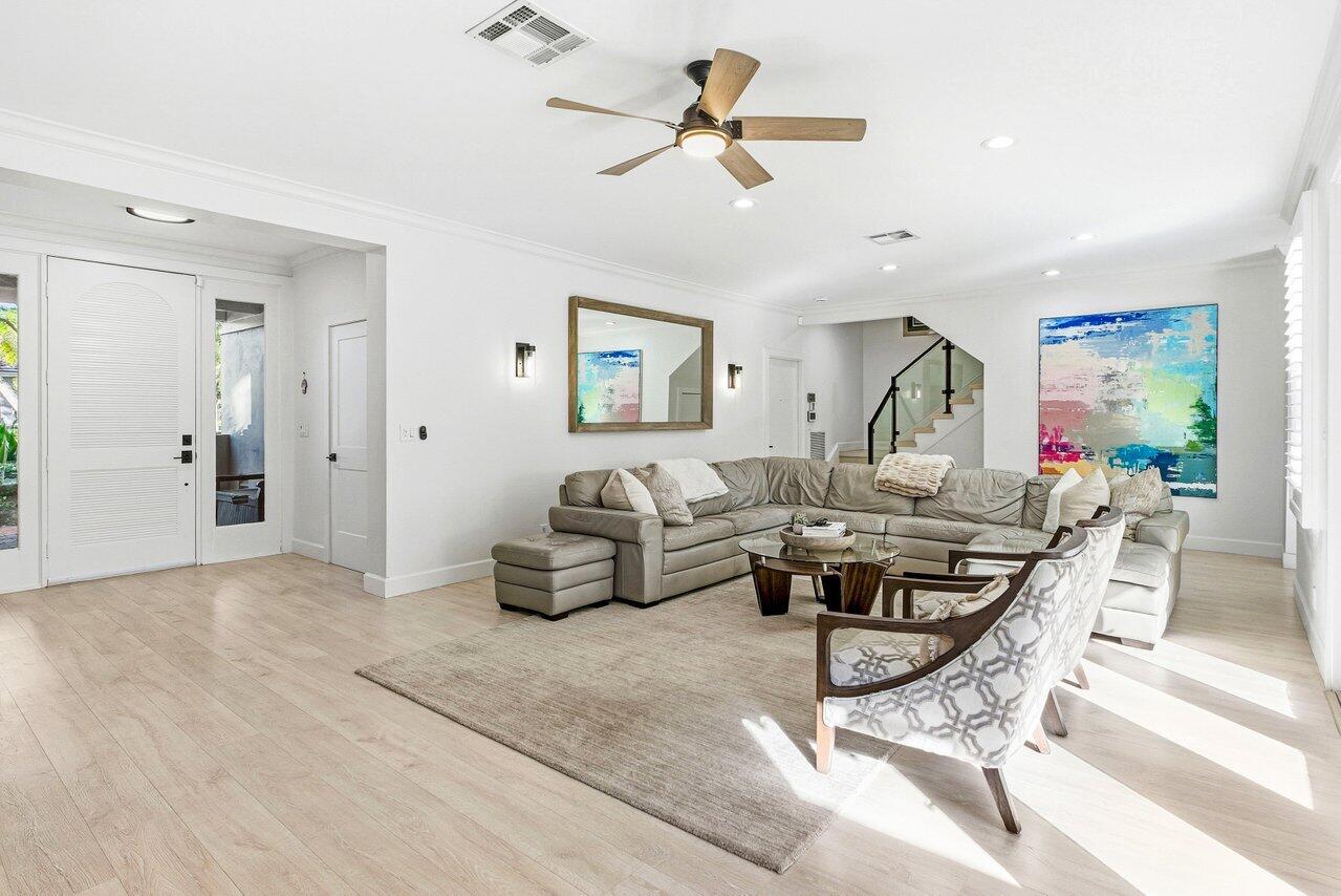 5696 Northwest 39th Avenue Boca Raton, FL 33496 - Photo 2 of 24 a living room with furniture