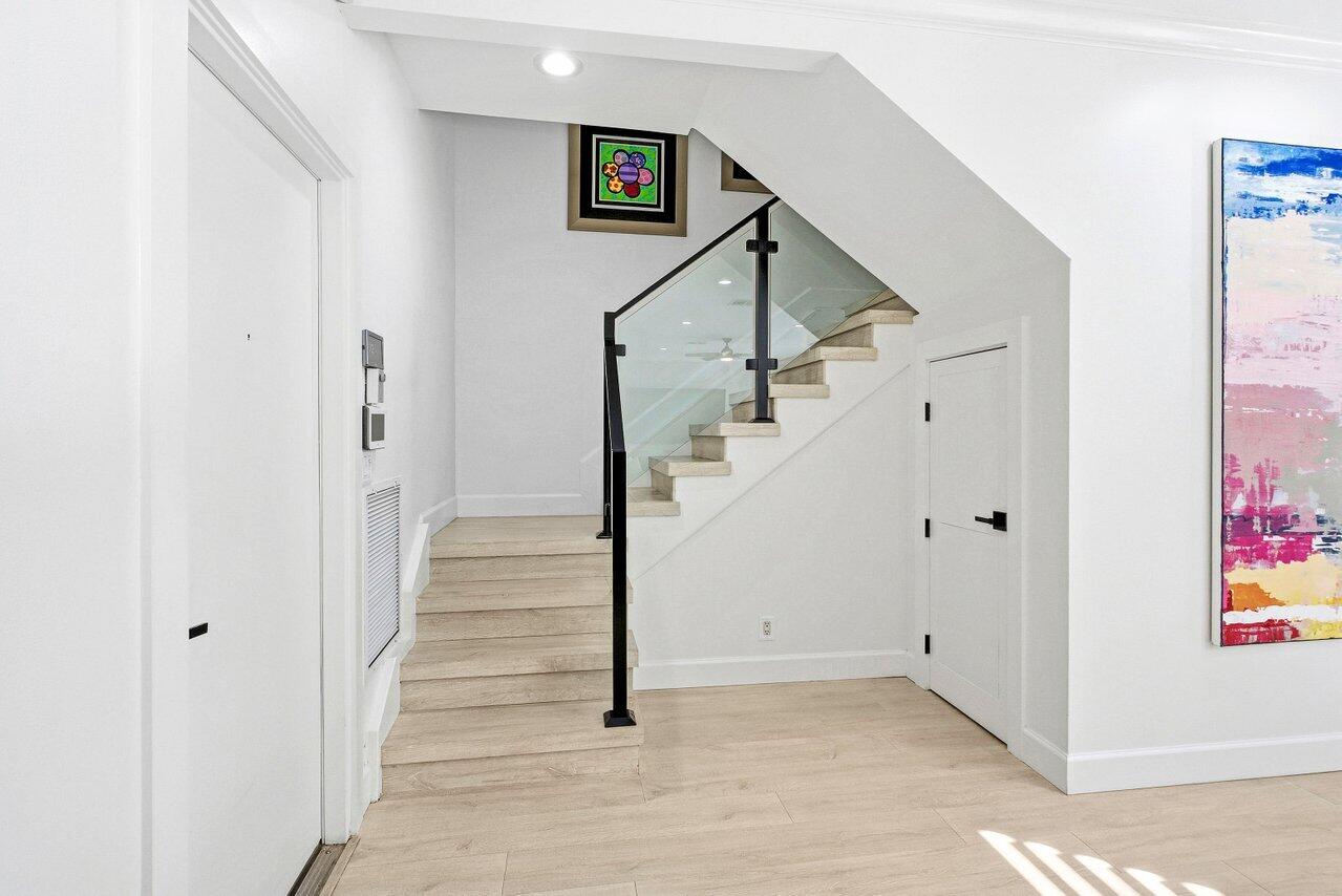 5696 Northwest 39th Avenue Boca Raton, FL 33496 - Photo 9 of 24 a view of entryway