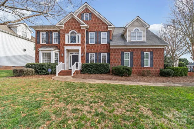 $750,000 | 8811 Briarstone Lane, Waxhaw, NC 28173