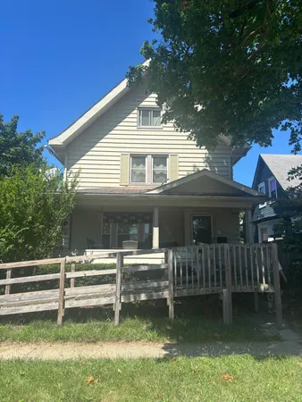$129,900 | 301 Perry Street, Albion, MI 49224