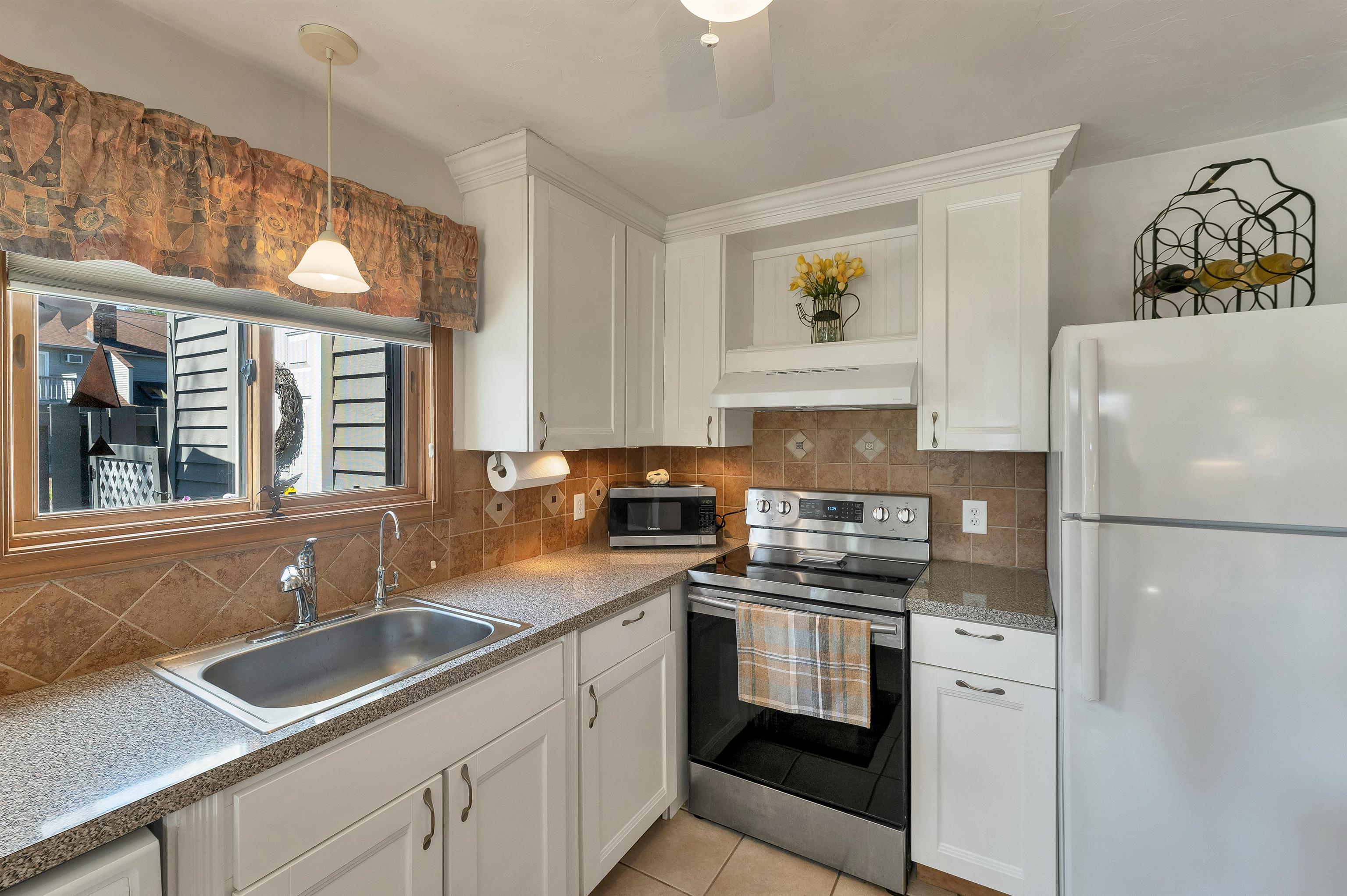 60 Weirs Road, Unit E1 Gilford, NH 03249 - Photo 33 of 57