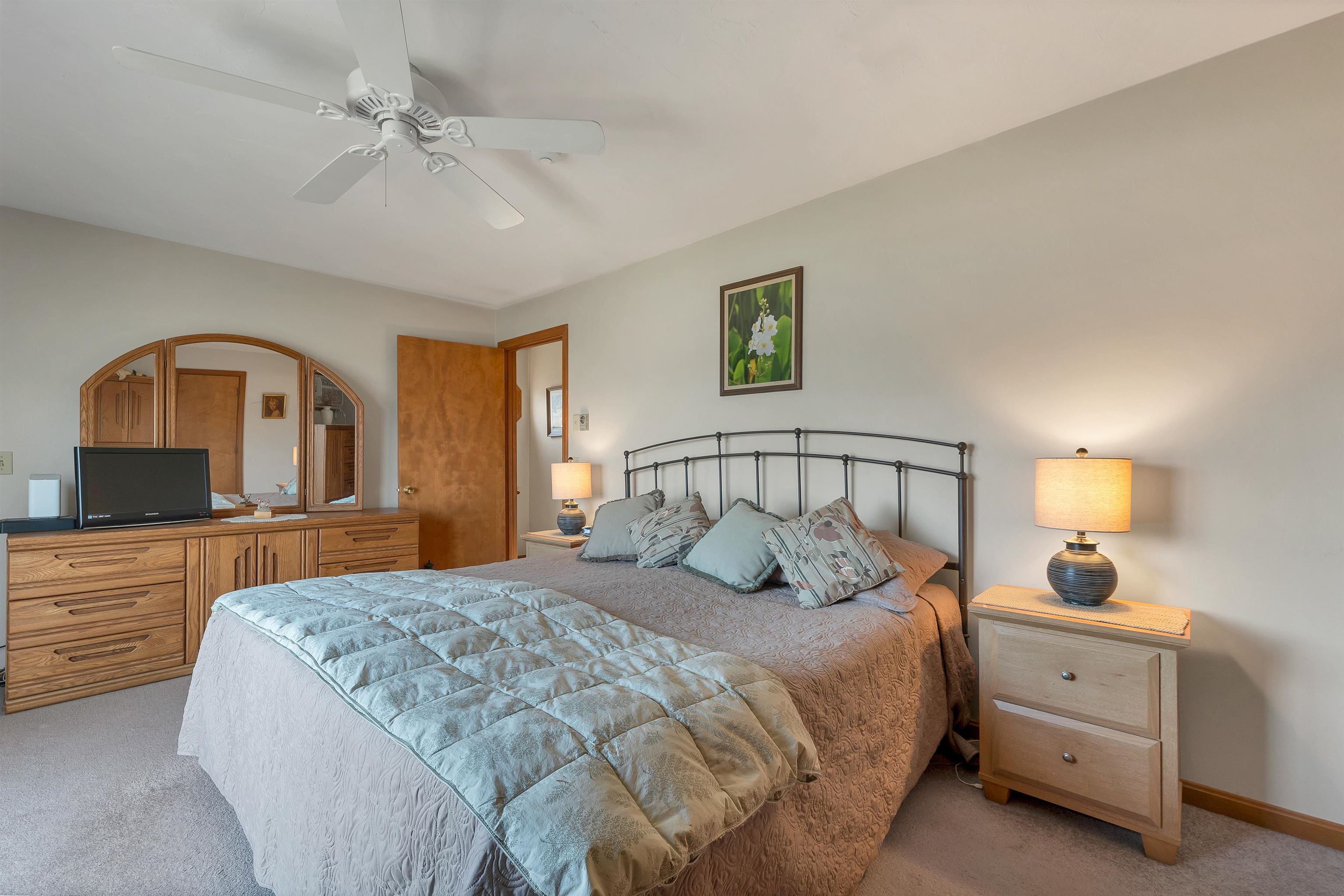 60 Weirs Road, Unit E1 Gilford, NH 03249 - Photo 42 of 57