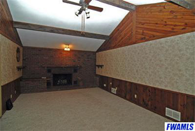 4629 Schwartz Road New Haven, IN 46774 - Photo 3 of 20