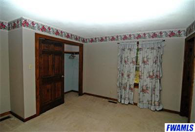 4629 Schwartz Road New Haven, IN 46774 - Photo 10 of 20