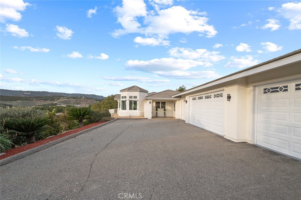 45200 Camaron Road Temecula, CA 92590 - Photo 6 of 75