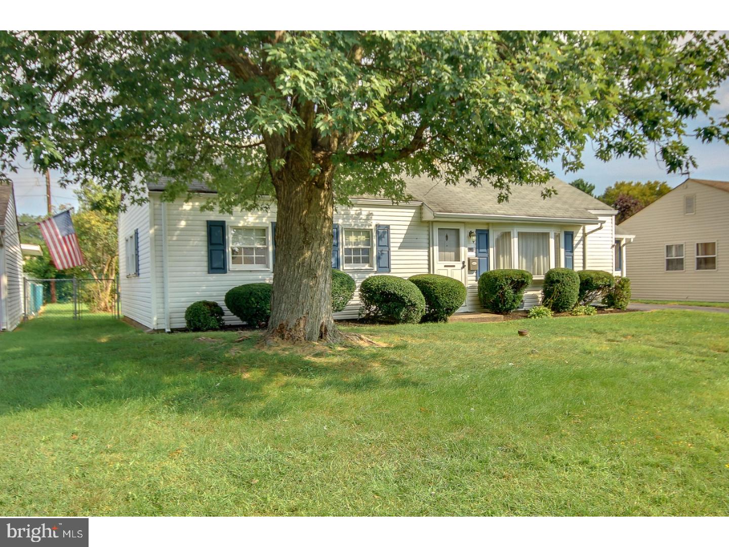431 Chelsea Road Fairless Hills, PA 19030 - Photo 2 of 21 Exterior Front
