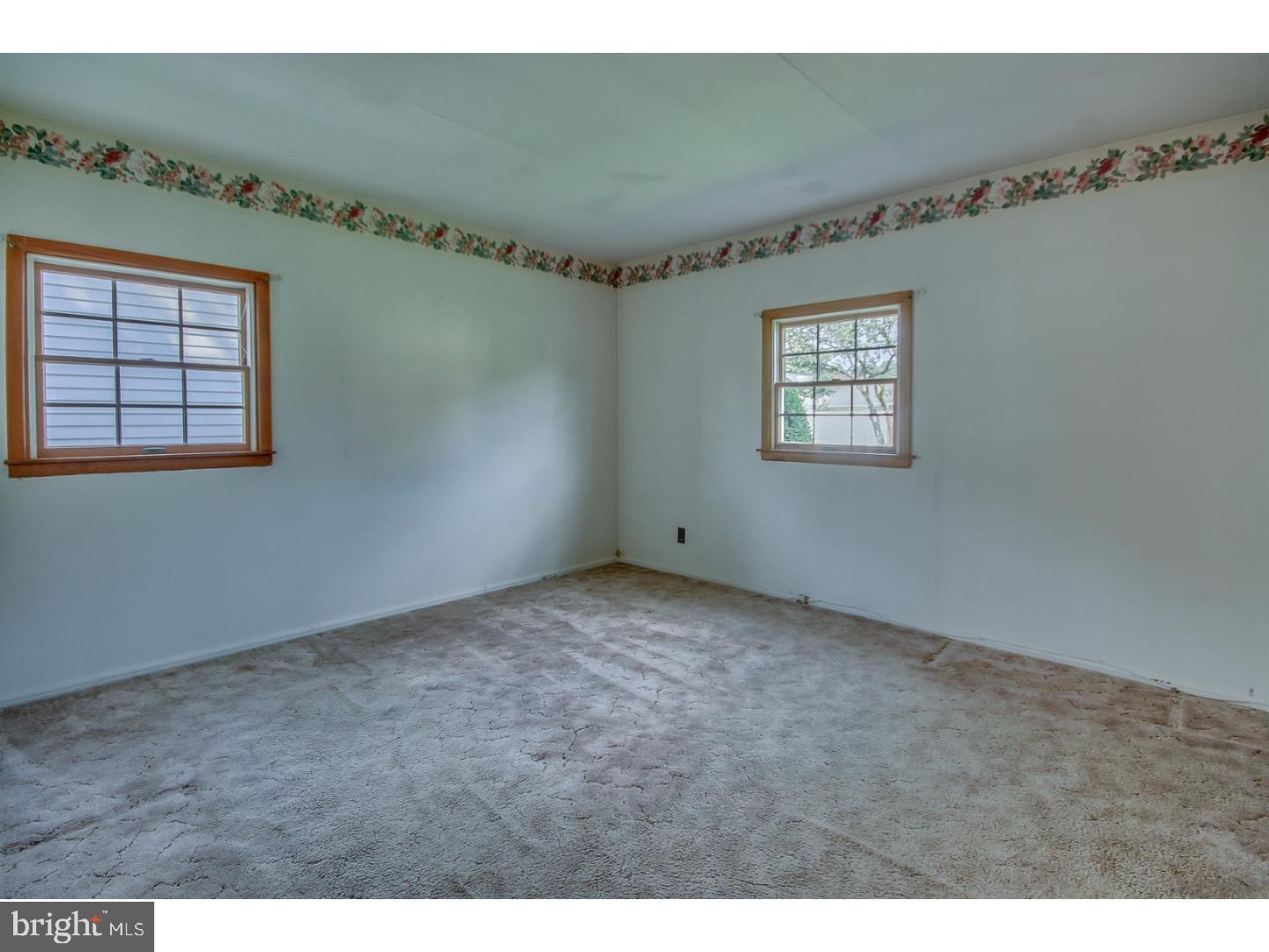 431 Chelsea Road Fairless Hills, PA 19030 - Photo 12 of 21 Bedroom - Main