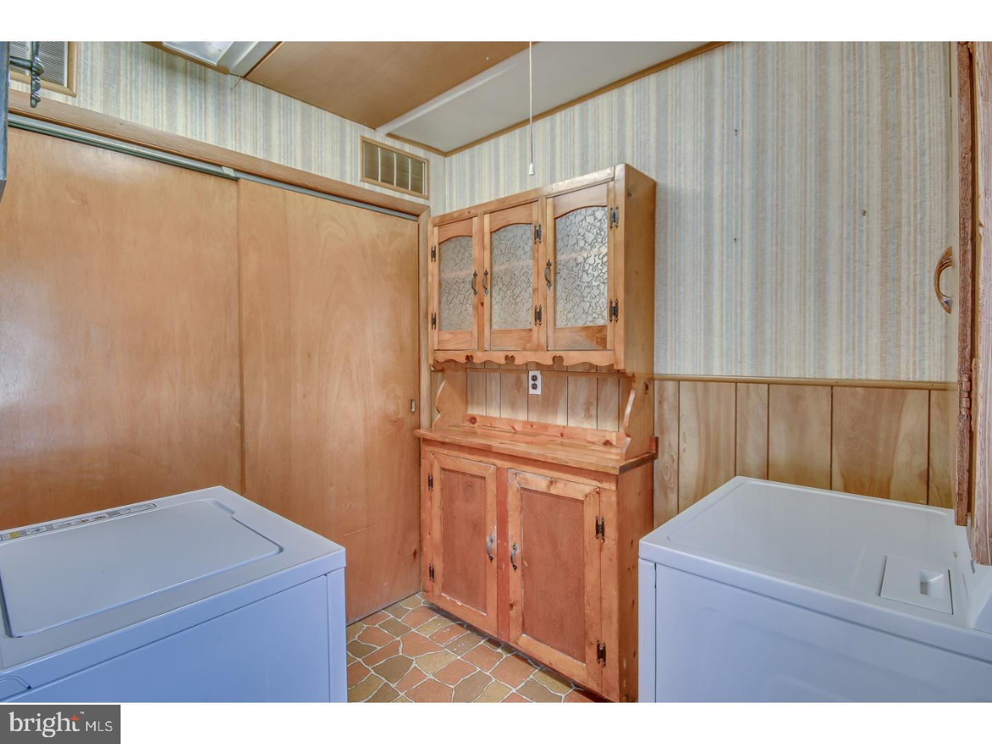 431 Chelsea Road Fairless Hills, PA 19030 - Photo 10 of 21 Laundry Room
