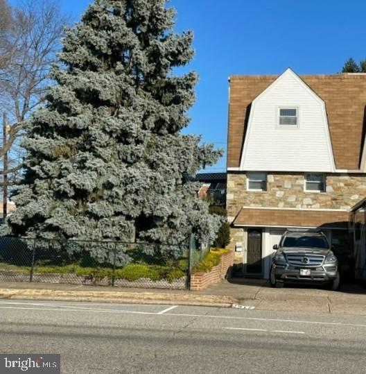 1917 Tomlinson Road Philadelphia, PA 19116 - Photo 1 of 32 Gallery Image 1
