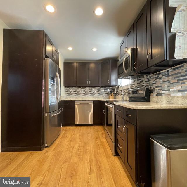 1917 Tomlinson Road Philadelphia, PA 19116 - Photo 11 of 32 Gallery Image 11
