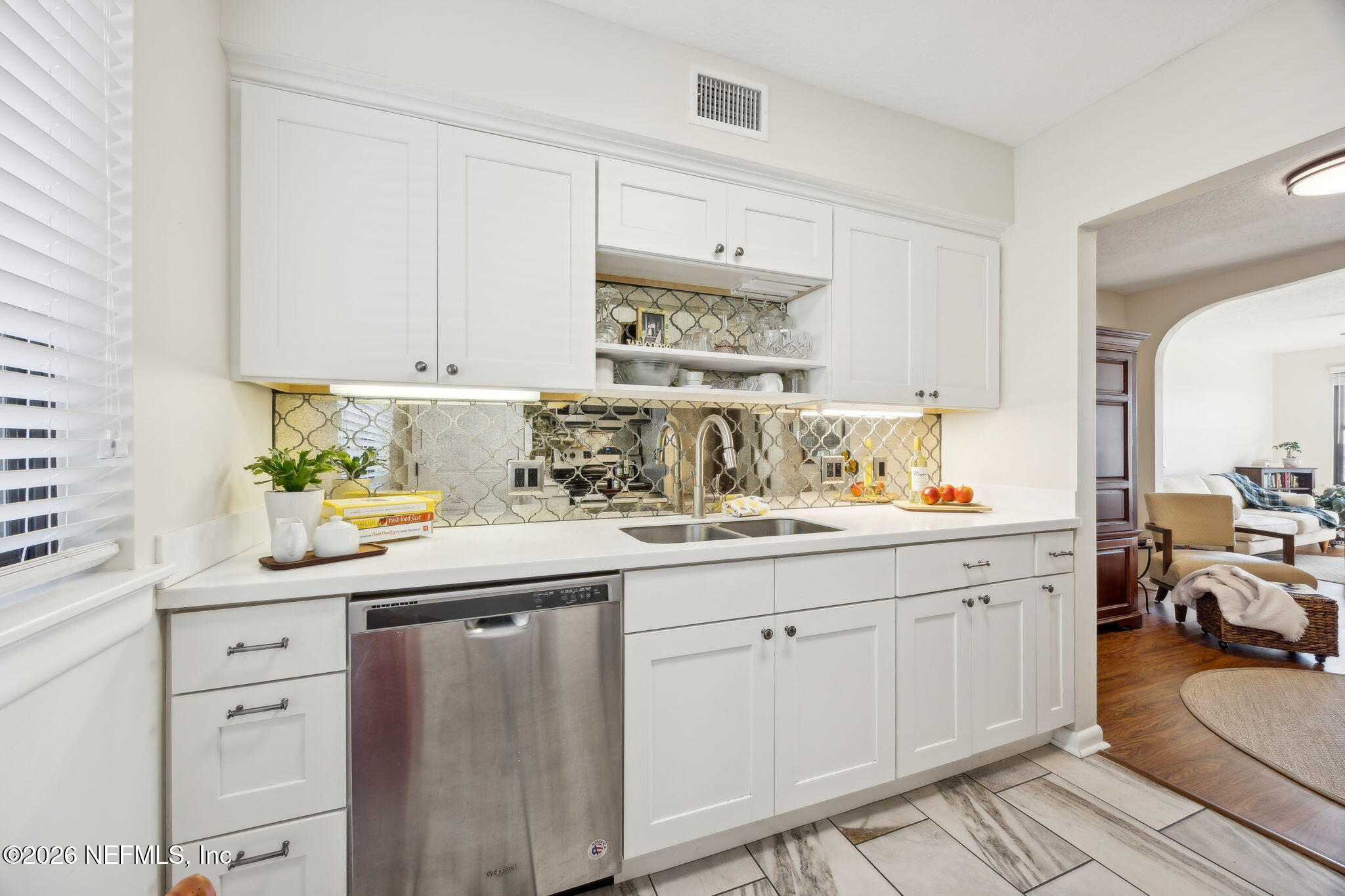 1789 River Road, Unit 2 Jacksonville, FL 32207 - Photo 11 of 42 Kitchen
