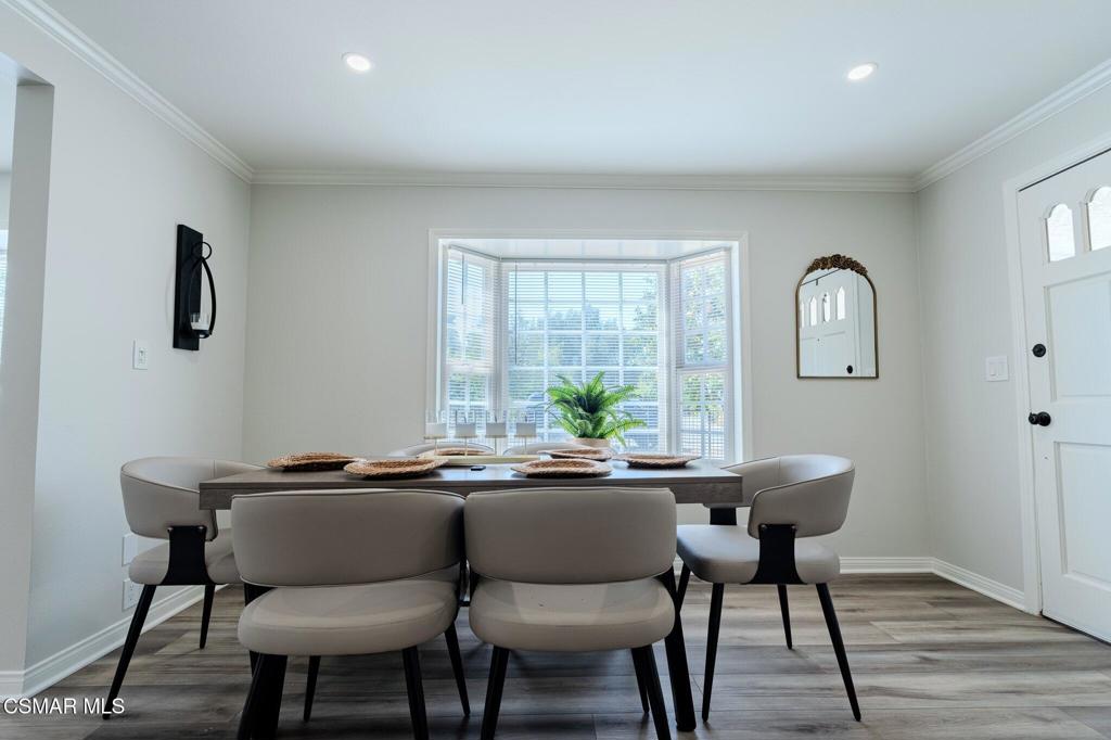 4475 Barnard Street Simi Valley, CA 93063 - Photo 11 of 56 Gallery Image 11