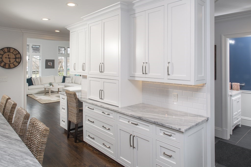 56 Kimball Beach Road Hingham, MA 02043 - Photo 8 of 38 Gallery Image 8