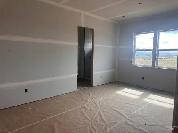 $1,300,000 | 27365 Iron Horse Drive, Caldwell, ID 83607