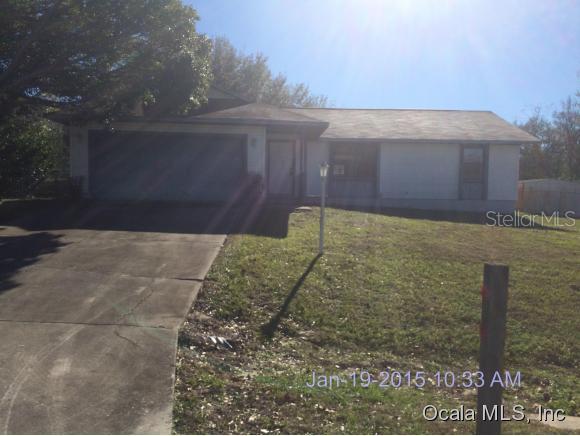 6025 Southeast 46th Avenue Road Ocala, FL 34480 - Photo 1 of 1 a backyard of a house