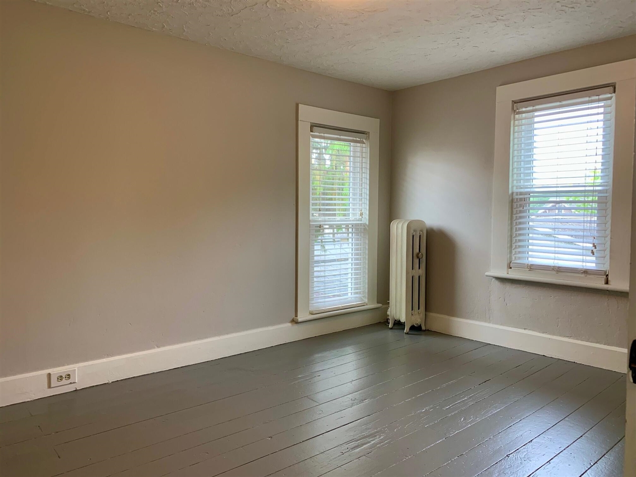 413 North Rath Avenue Ludington, MI 49431 - Photo 20 of 35