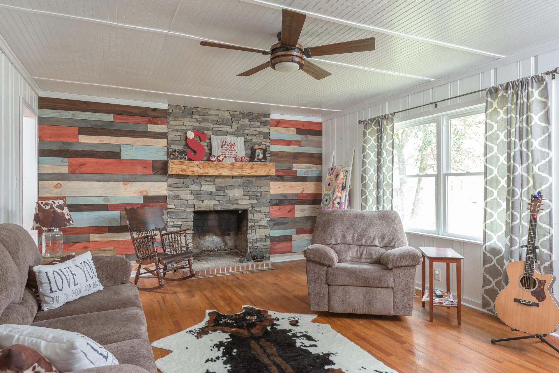 4672 Houston Valley Road Ringgold, GA 30736 - Photo 5 of 27 Living Room