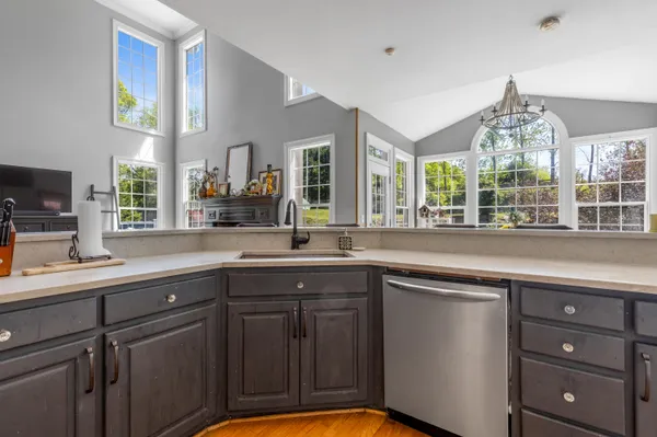 $750,000 | 257 Mason Road Southeast, Calhoun, GA 30701