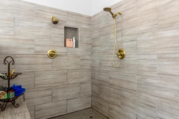 $750,000 | 257 Mason Road Southeast, Calhoun, GA 30701