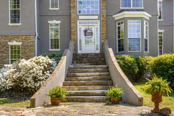 $750,000 | 257 Mason Road Southeast, Calhoun, GA 30701