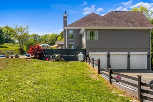 $750,000 | 257 Mason Road Southeast, Calhoun, GA 30701